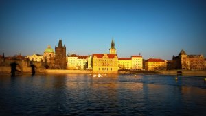 Prága, a Vltava partja